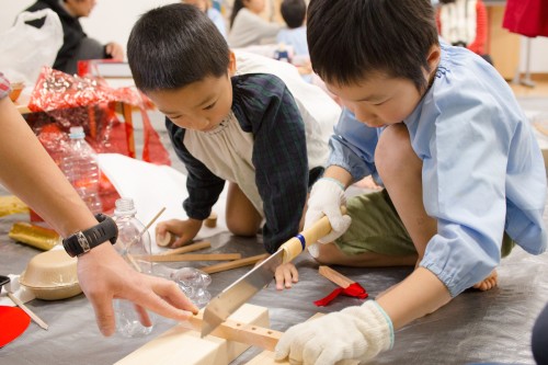 Cai Guo-Qiang “Children Da Vincis” Workshop, Nov. 18